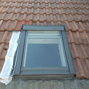Installation fenêtre de toit Velux - Point Fenêtre